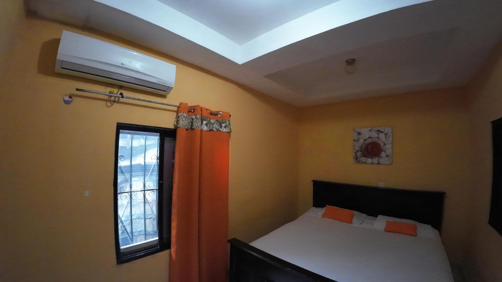 Cataleya Hostel ボカス・タウン エクステリア 写真